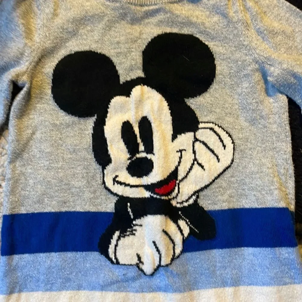 3 for $25 - Babygap Mickey outfit